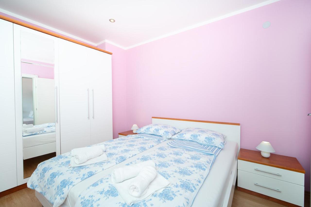 Apartments Oriana Rabac Exterior foto